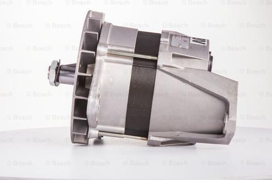 BOSCH 9 120 456 034 - Alternatore www.autoricambit.com