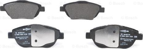 BOSCH 0 986 494 438 - Kit pastiglie freno, Freno a disco www.autoricambit.com