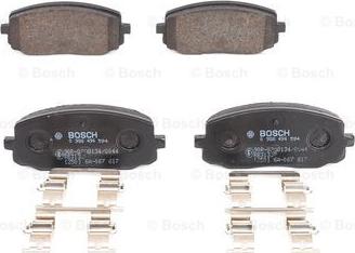 BOSCH 0 986 494 594 - Kit pastiglie freno, Freno a disco www.autoricambit.com