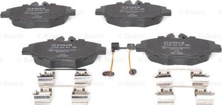 BOSCH 0 986 494 647 - Kit pastiglie freno, Freno a disco www.autoricambit.com