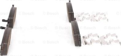 BOSCH 0 986 494 617 - Kit pastiglie freno, Freno a disco www.autoricambit.com