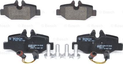 BOSCH 0 986 494 082 - Kit pastiglie freno, Freno a disco www.autoricambit.com