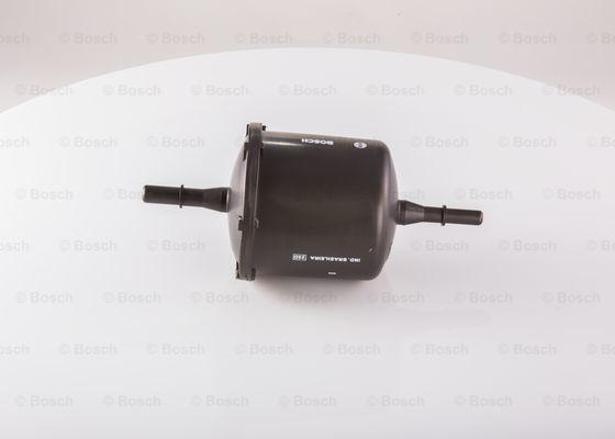 BOSCH 0 986 450 239 - Filtro carburante www.autoricambit.com