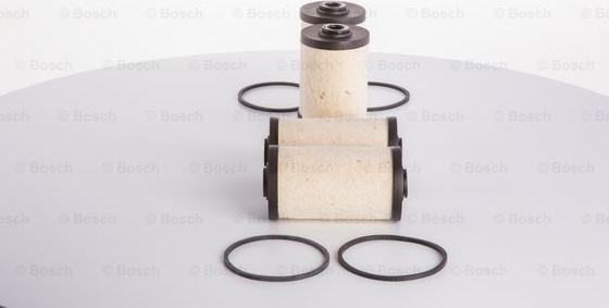 BOSCH 0 986 450 704 - Filtro carburante www.autoricambit.com