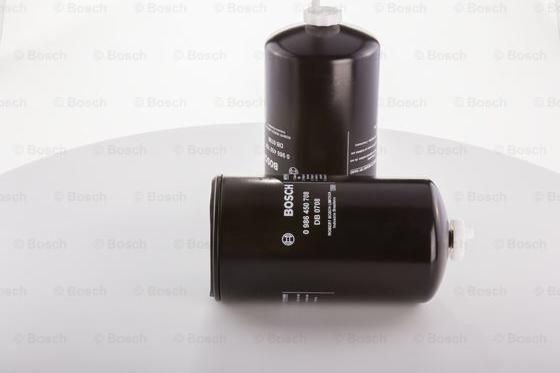 BOSCH 0 986 450 708 - Filtro carburante www.autoricambit.com