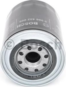 BOSCH 0 986 452 066 - Filtro olio www.autoricambit.com