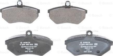 BOSCH 0 986 460 944 - Kit pastiglie freno, Freno a disco www.autoricambit.com