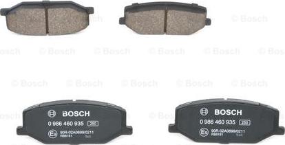 BOSCH 0 986 460 935 - Kit pastiglie freno, Freno a disco www.autoricambit.com