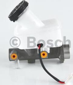 BOSCH 0 986 481 106 - Cilindro maestro del freno www.autoricambit.com