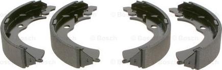 BOSCH 0 986 487 440 - Kit freno, freni a tamburo www.autoricambit.com