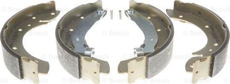 BOSCH 0 986 487 552 - Kit freno, freni a tamburo www.autoricambit.com