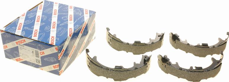 BOSCH 0 986 487 615 - Kit ganasce, Freno stazionamento www.autoricambit.com