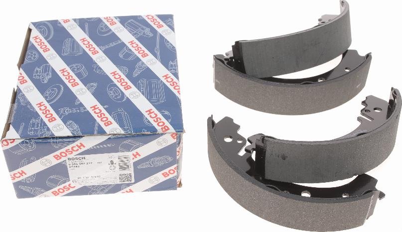 BOSCH 0 986 487 217 - Kit freno, freni a tamburo www.autoricambit.com