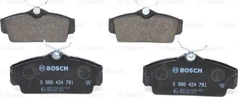 BOSCH 0 986 424 781 - Kit pastiglie freno, Freno a disco www.autoricambit.com