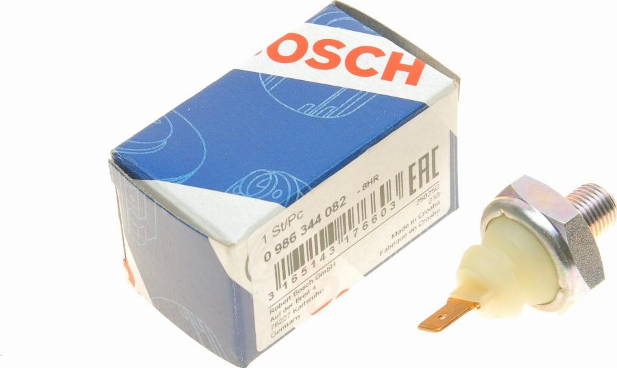 BOSCH 0 986 344 082 - Sensore, Pressione olio www.autoricambit.com