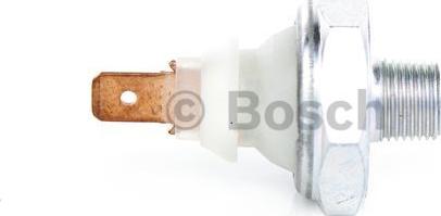 BOSCH 0 986 345 017 - Sensore, Pressione olio www.autoricambit.com