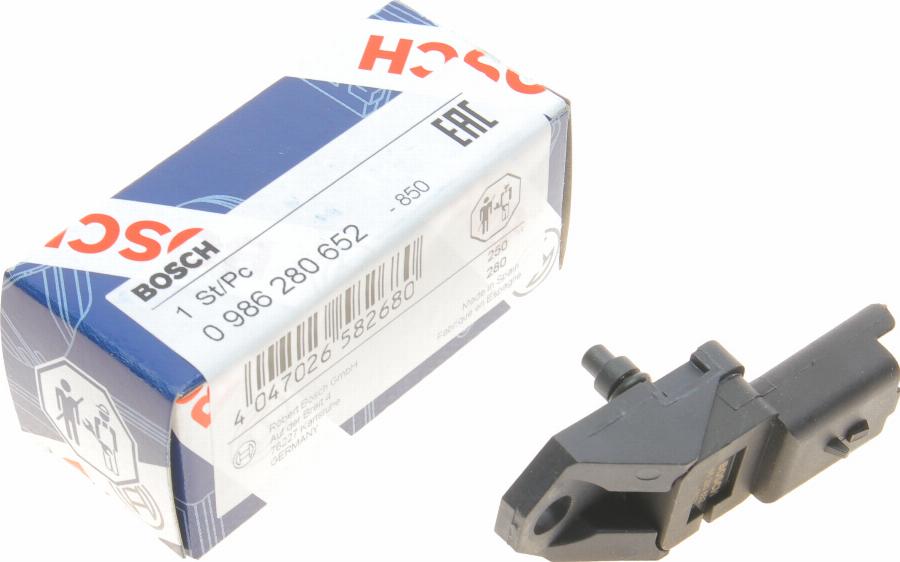 BOSCH 0 986 280 652 - Sensore, Temperatura aria aspirata www.autoricambit.com