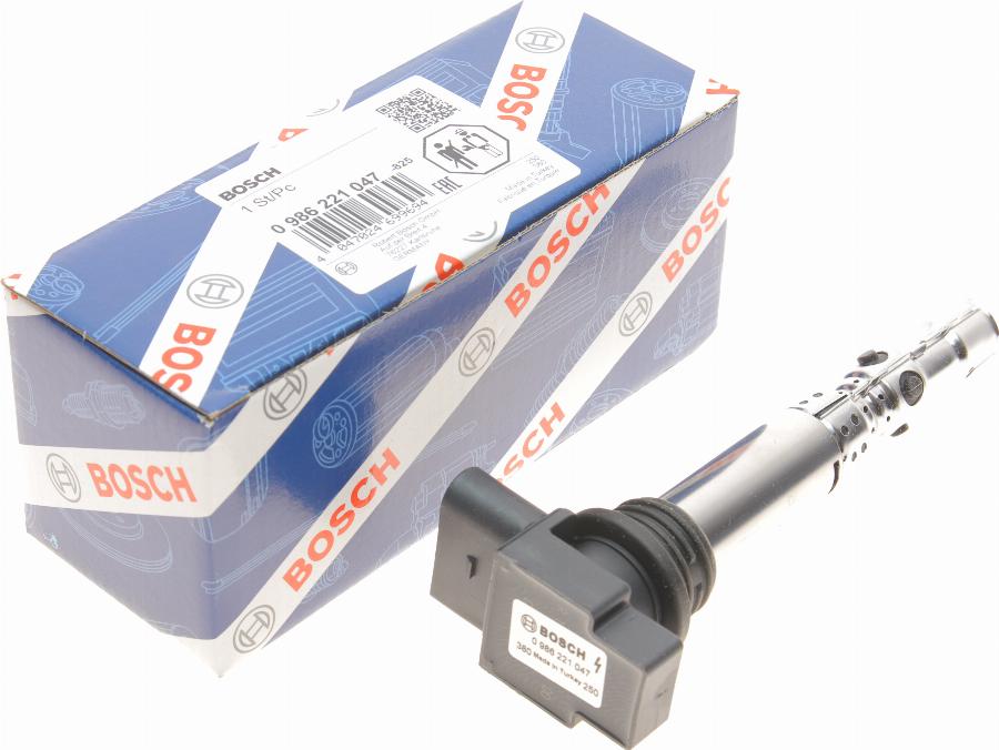 BOSCH 0 986 221 047 - Bobina d'accensione www.autoricambit.com