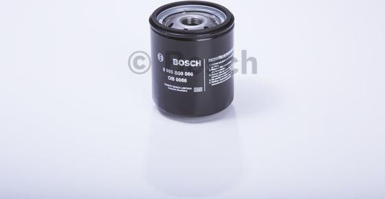 BOSCH 0 986 B00 066 - Filtro olio www.autoricambit.com