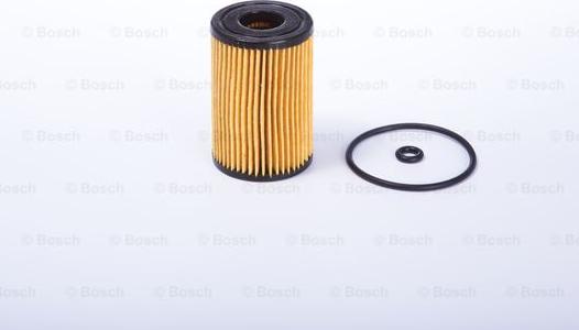 BOSCH 0 986 B00 703 - Filtro olio www.autoricambit.com