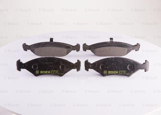 BOSCH 0 986 BB0 260 - Kit pastiglie freno, Freno a disco www.autoricambit.com