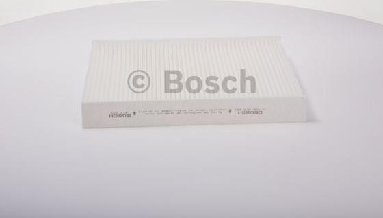 BOSCH 0 986 BF0 551 - Filtro, Aria abitacolo www.autoricambit.com