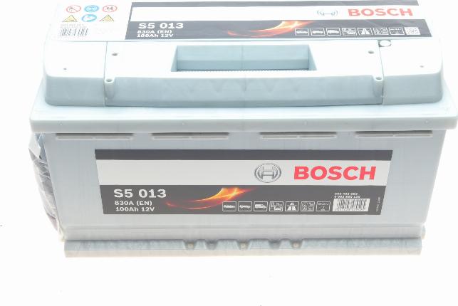 BOSCH 0 092 S50 130 - Batteria avviamento www.autoricambit.com