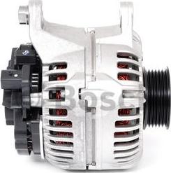 BOSCH 0 124 515 040 - Alternatore www.autoricambit.com