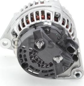 BOSCH 1 986 A00 533 - Alternatore www.autoricambit.com