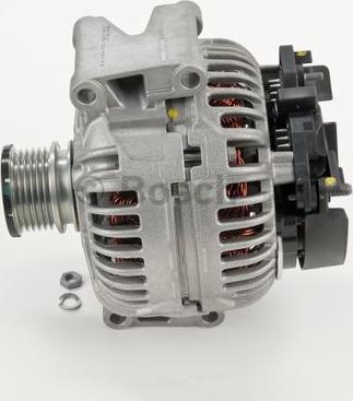 BOSCH 0 124 615 044 - Alternatore www.autoricambit.com