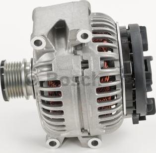 BOSCH 0 124 615 019 - Alternatore www.autoricambit.com