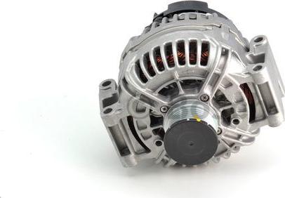 BOSCH 0 124 615 033 - Alternatore www.autoricambit.com