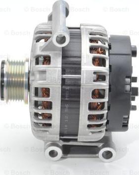 BOSCH 0 125 811 013 - Alternatore www.autoricambit.com