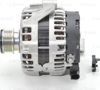 BOSCH 0 125 711 047 - Alternatore www.autoricambit.com