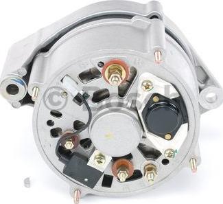 BOSCH 0 120 469 643 - Alternatore www.autoricambit.com