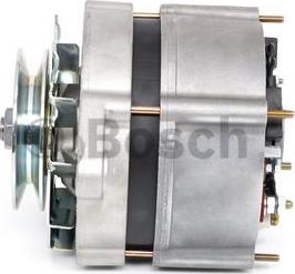 BOSCH 0 120 469 037 - Alternatore www.autoricambit.com