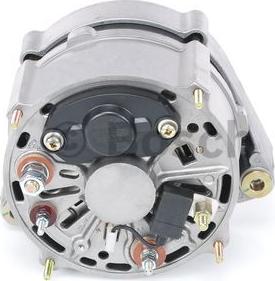 BOSCH 0 120 469 102 - Alternatore www.autoricambit.com