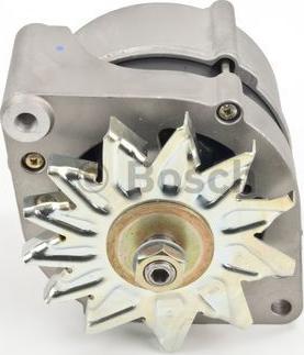 BOSCH 0 120 469 807 - Alternatore www.autoricambit.com