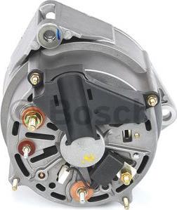 BOSCH 0 120 468 145 - Alternatore www.autoricambit.com