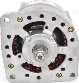 BOSCH 0 120 468 131 - Alternatore www.autoricambit.com