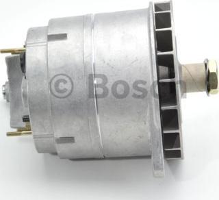 BOSCH 0 120 689 566 - Alternatore www.autoricambit.com