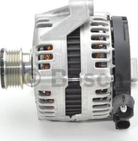 BOSCH 0 121 615 005 - Alternatore www.autoricambit.com