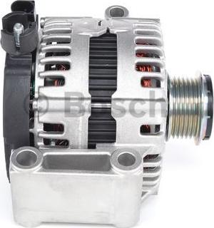 BOSCH 0 121 615 106 - Alternatore www.autoricambit.com