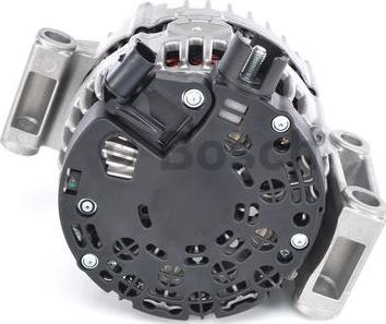 BOSCH 0 121 615 106 - Alternatore www.autoricambit.com