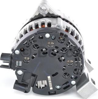 BOSCH 0 121 615 114 - Alternatore www.autoricambit.com