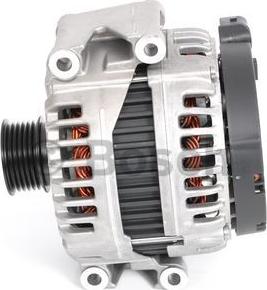 BOSCH 0 121 813 114 - Alternatore www.autoricambit.com