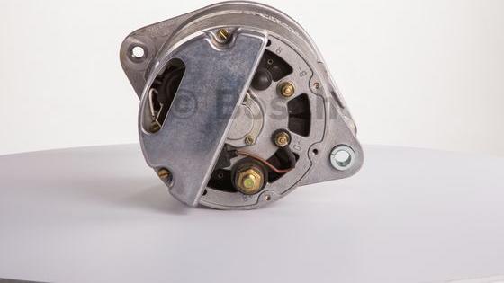 BOSCH 0 122 469 004 - Alternatore www.autoricambit.com