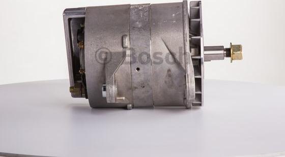 BOSCH 0 122 469 004 - Alternatore www.autoricambit.com