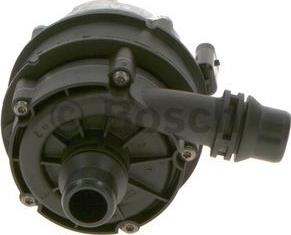 BOSCH 0 392 024 115 - Pompa acqua ausiliaria www.autoricambit.com