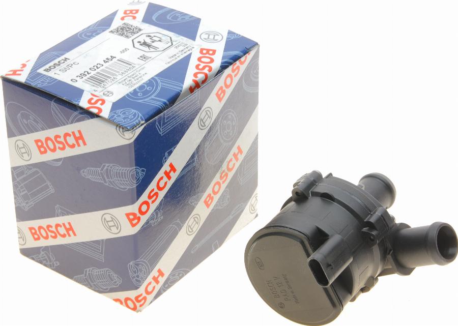 BOSCH 0 392 023 454 - Pompa acqua ausiliaria www.autoricambit.com